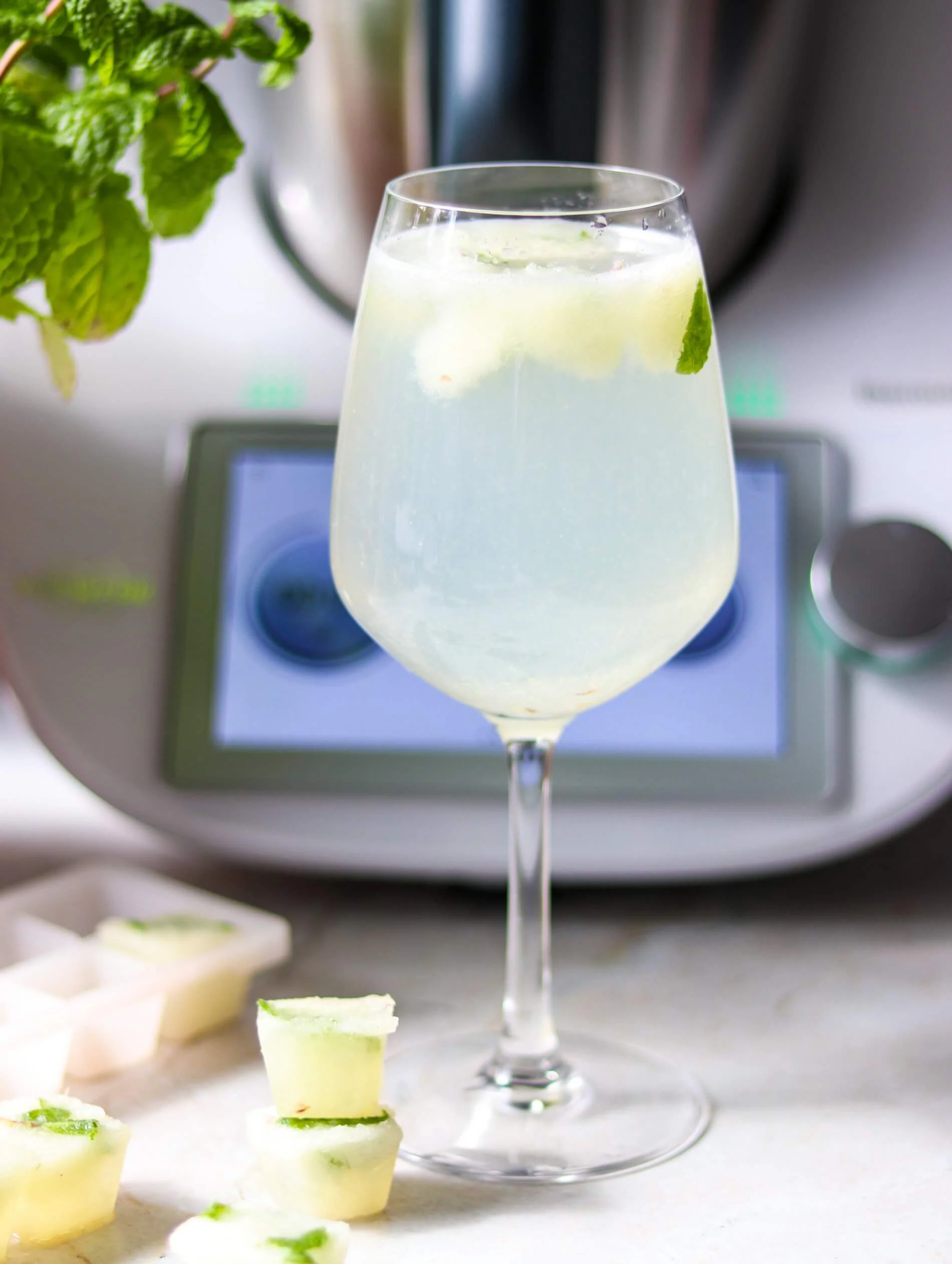 Lemoniada w Thermomix lodowe kostki
